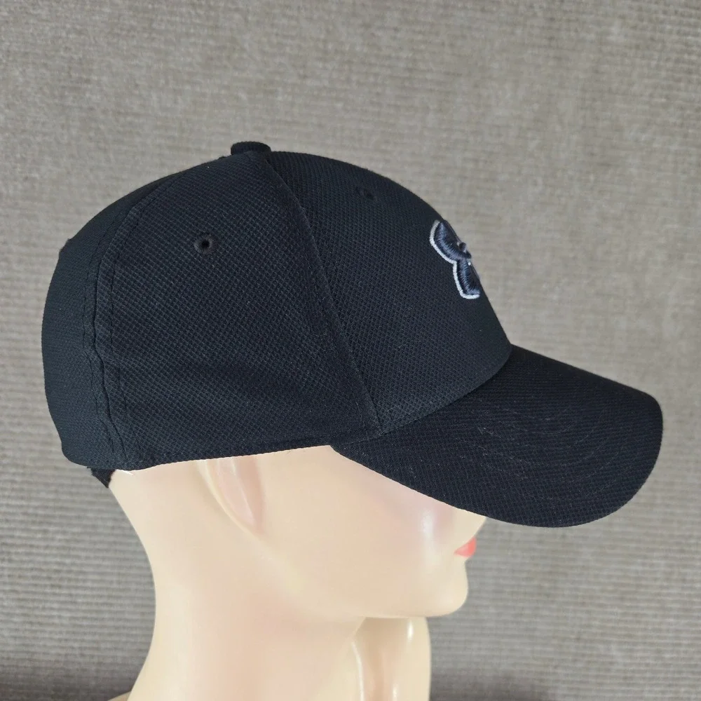 Under Armour Kids XS/S Black HeatGear Blitzing Baseball Cap 1305457